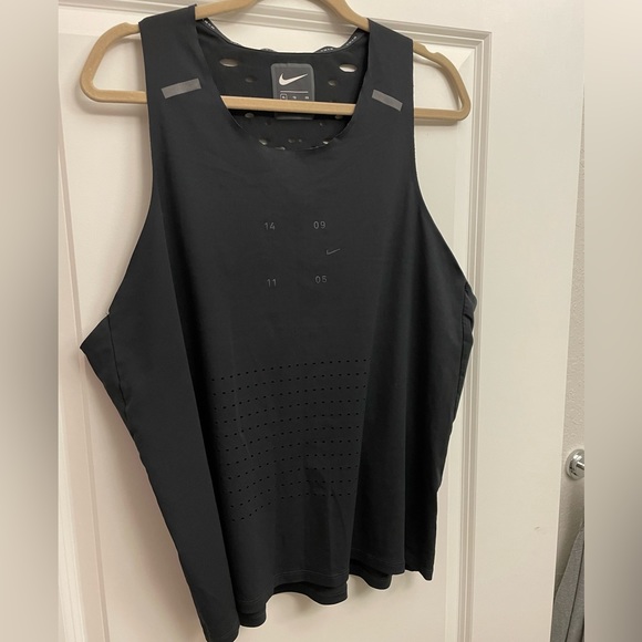 Nike - Elite tank - Picture 1 of 2